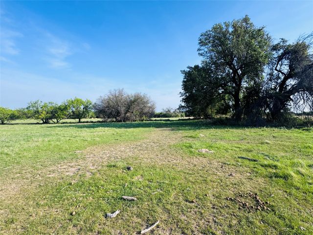 1015 County Road 134, Stephenville, TX 76401