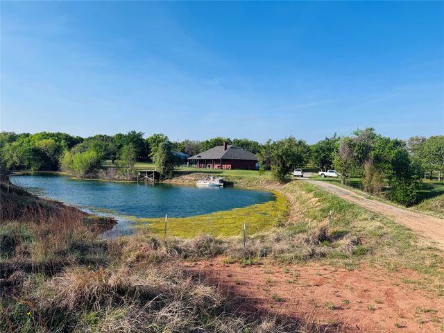 1015 County Road 134, Stephenville, TX 76401