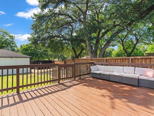 2101 Skillman Drive, Garland, TX 75041