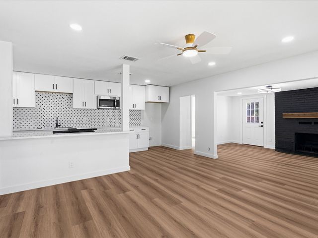 2101 Skillman Drive, Garland, TX 75041