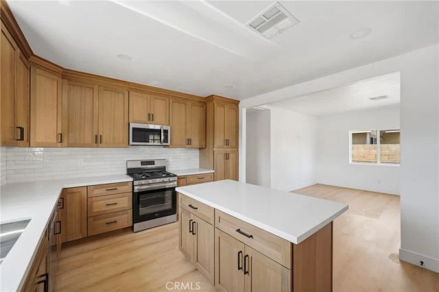 12940 4th, Chino, CA 91710