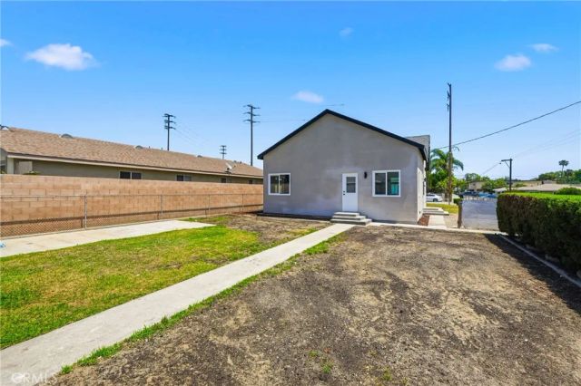 12940 4th, Chino, CA 91710