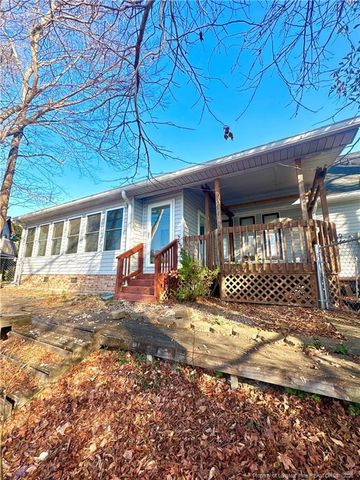 216 Stirling NE Drive, Lumberton, NC 28358