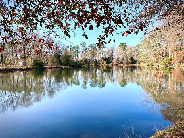 216 Stirling NE Drive, Lumberton, NC 28358