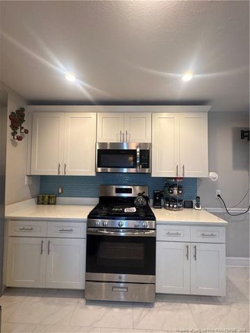 216 Stirling NE Drive, Lumberton, NC 28358