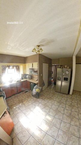 4016 Parrish Avenue, East Chicago, IN 46312