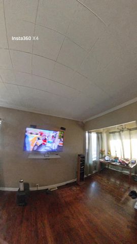 4016 Parrish Avenue, East Chicago, IN 46312