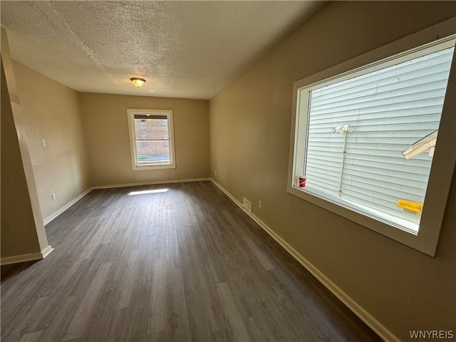 630 20th Street, Niagara Falls, NY 14301