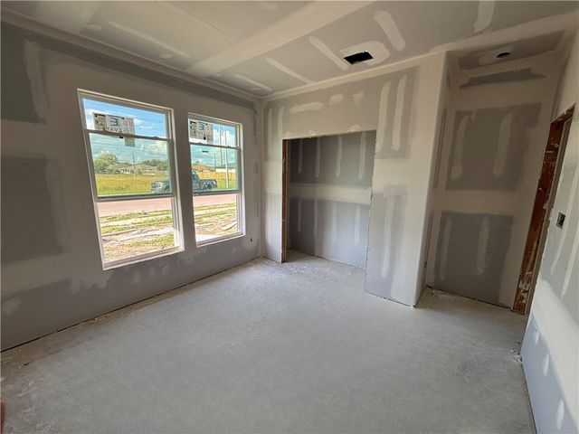 1814 White Ibis Dr, Portland, TX 78374