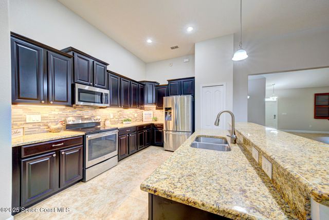 3352 Russ Place, Melbourne, FL 32940