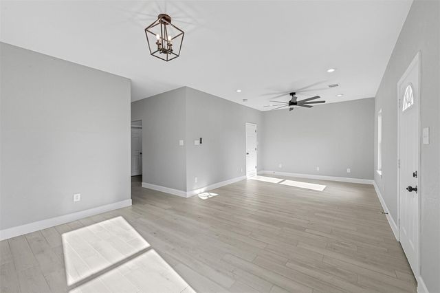 12009 Meadowgreen Street A, Houston, TX 77076