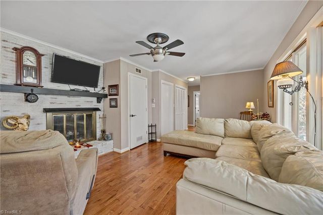 709 Overbrook Drive, High Point, NC 27262