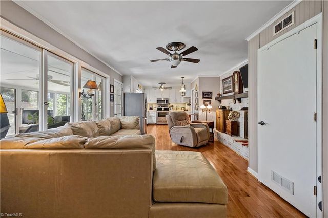 709 Overbrook Drive, High Point, NC 27262