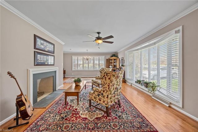 709 Overbrook Drive, High Point, NC 27262