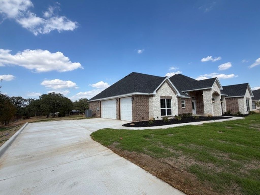 200 Lynch Bend Road, Springtown, TX 76082 — photo 2