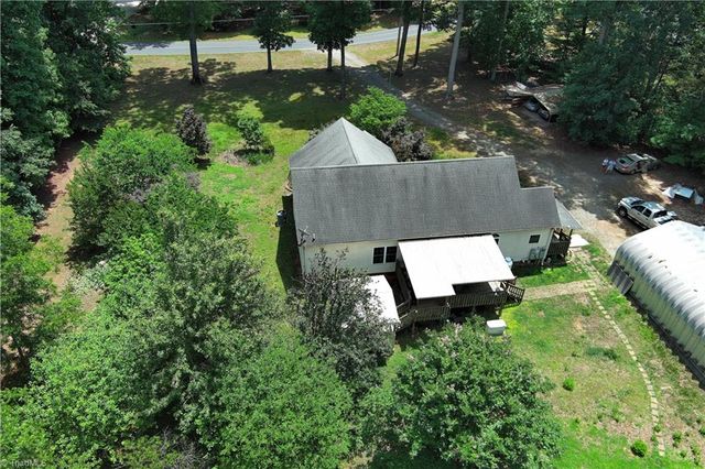 1547 Riverwood Drive, Lexington, NC 27292