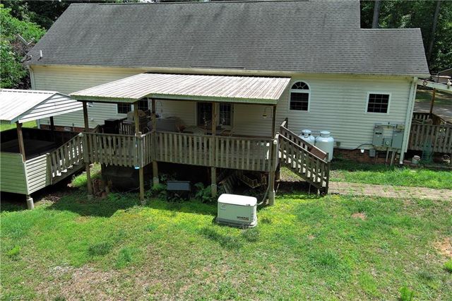 1547 Riverwood Drive, Lexington, NC 27292