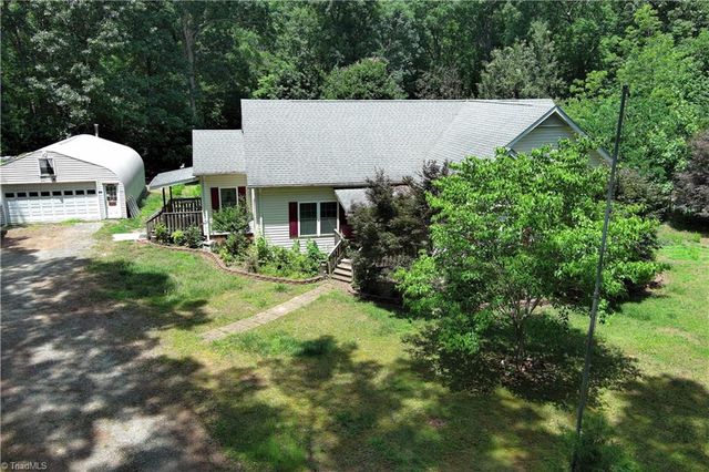 1547 Riverwood Drive, Lexington, NC 27292