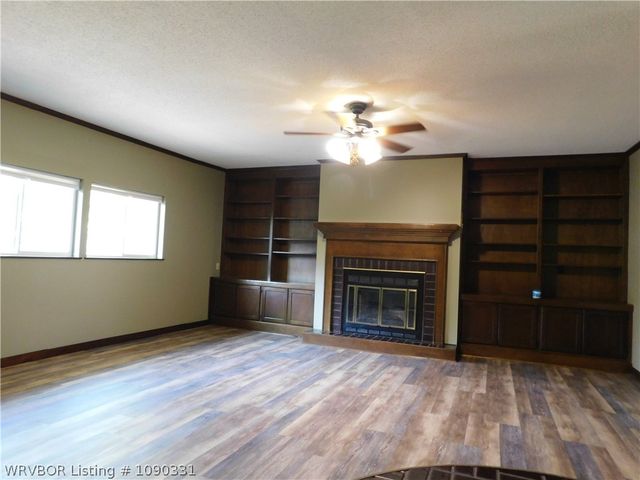 6006 Carthage Street, Fort Smith, AR 72903