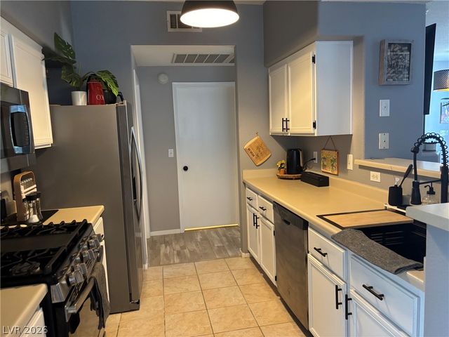 9050 West Warm Springs Road 2035, Las Vegas, NV 89148