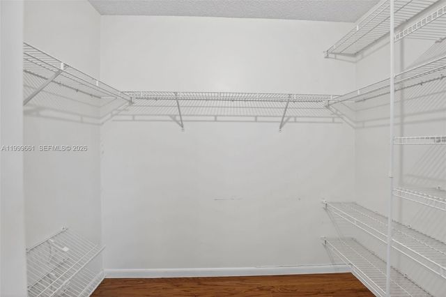 10845 NW 8th St, Pembroke Pines, FL 33026