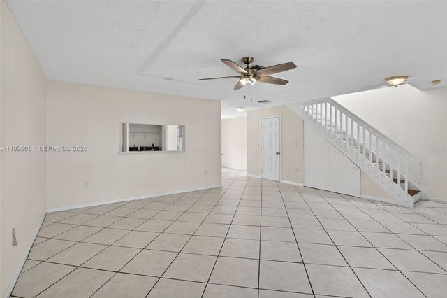 10845 NW 8th St, Pembroke Pines, FL 33026