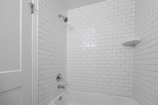 806 S Sierra Avenue, Solana Beach, CA 92075