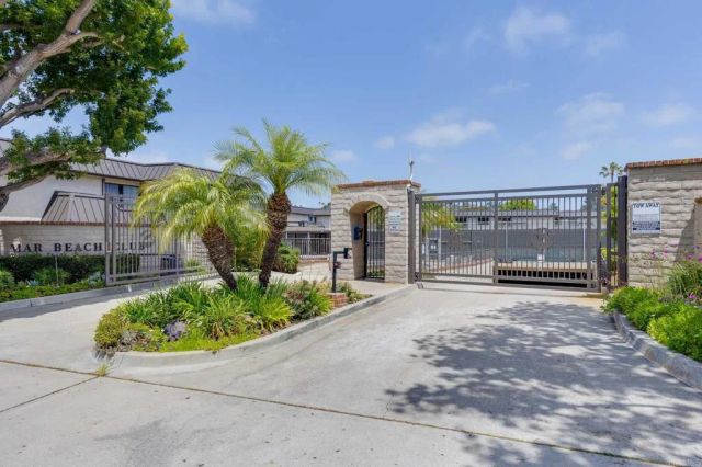 806 S Sierra Avenue, Solana Beach, CA 92075
