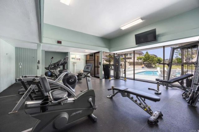 806 S Sierra Avenue, Solana Beach, CA 92075