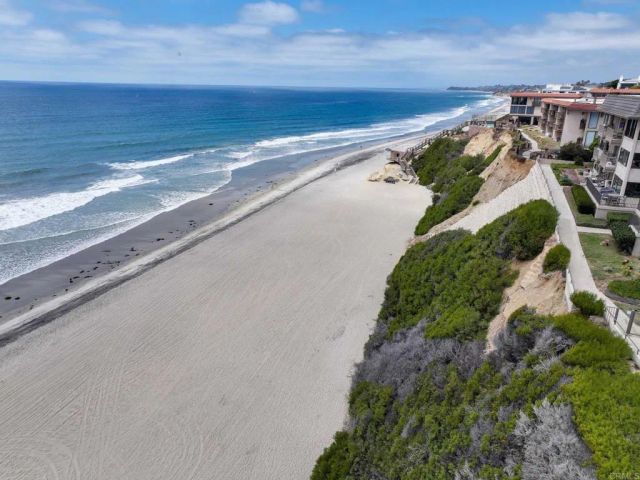 806 S Sierra Avenue, Solana Beach, CA 92075
