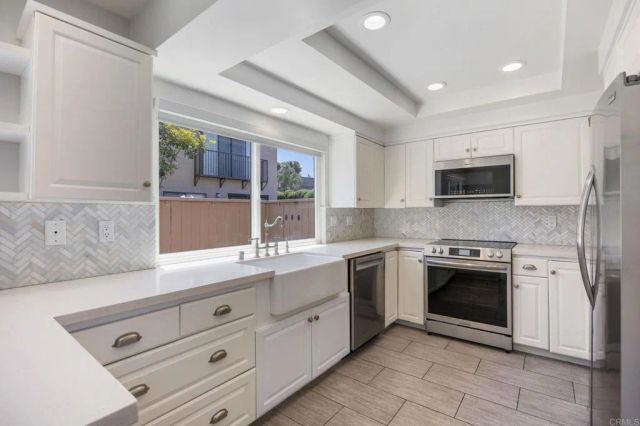 806 S Sierra Avenue, Solana Beach, CA 92075
