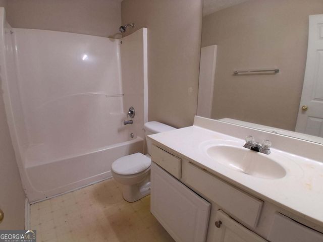 1031 Maple Leaf Drive, Mcdonough, GA 30253