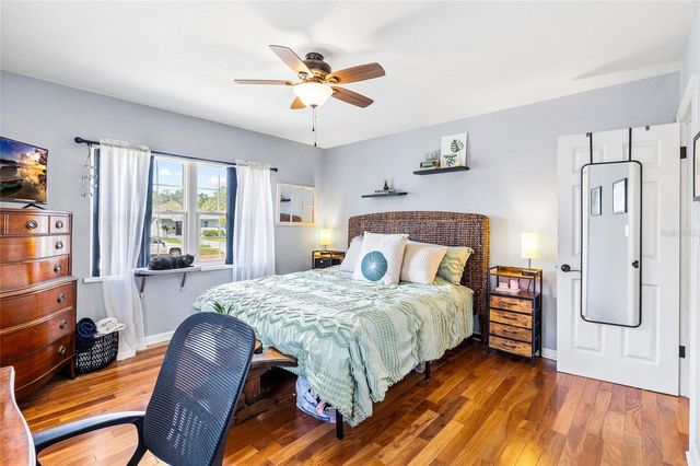 4650 2ND AVENUE S, St Petersburg, FL 33711