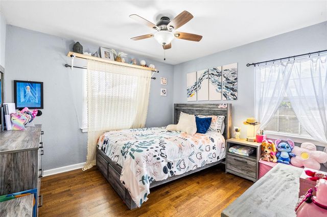 4650 2ND AVENUE S, St Petersburg, FL 33711
