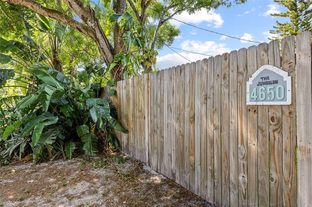 4650 2ND AVENUE S, St Petersburg, FL 33711