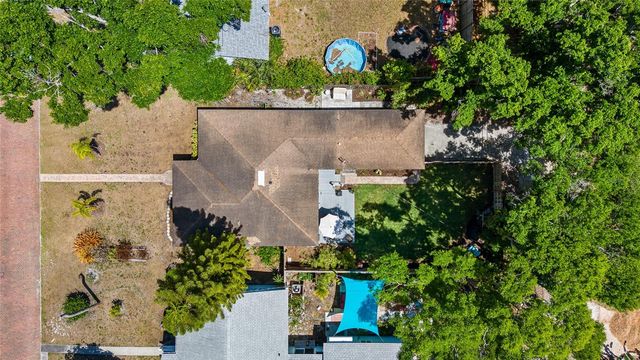 4650 2ND AVENUE S, St Petersburg, FL 33711