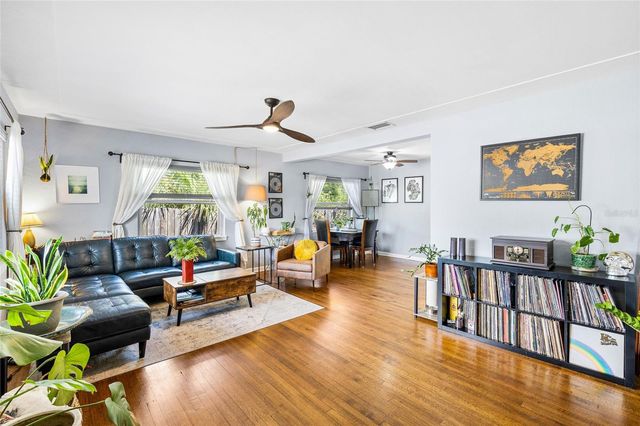 4650 2ND AVENUE S, St Petersburg, FL 33711