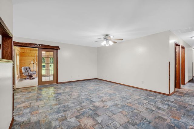 2232 30th Street, Bedford, IN 47421