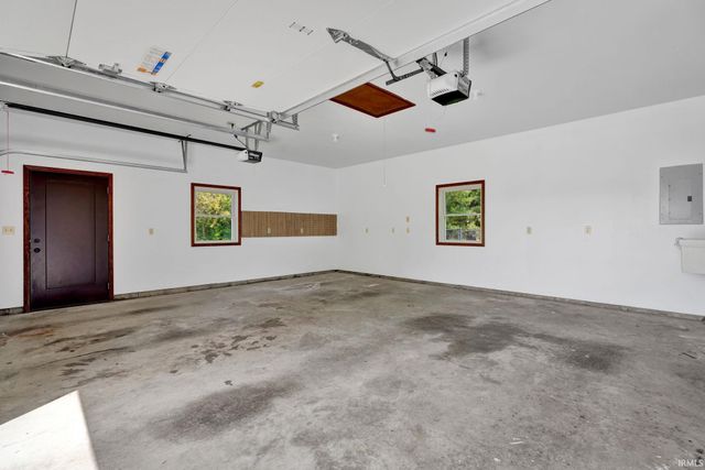 2232 30th Street, Bedford, IN 47421