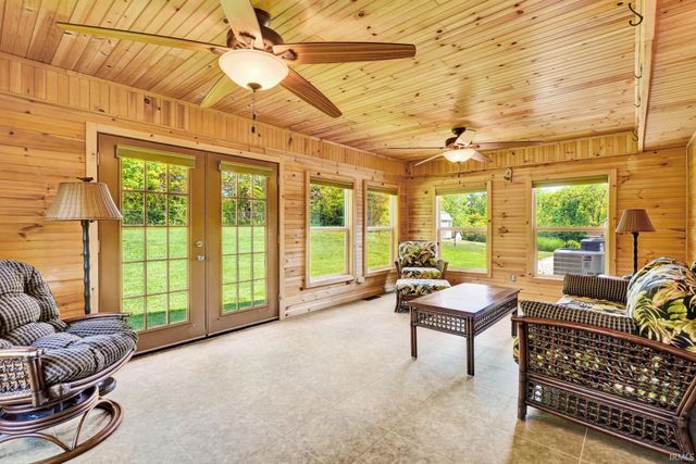 2232 30th Street, Bedford, IN 47421