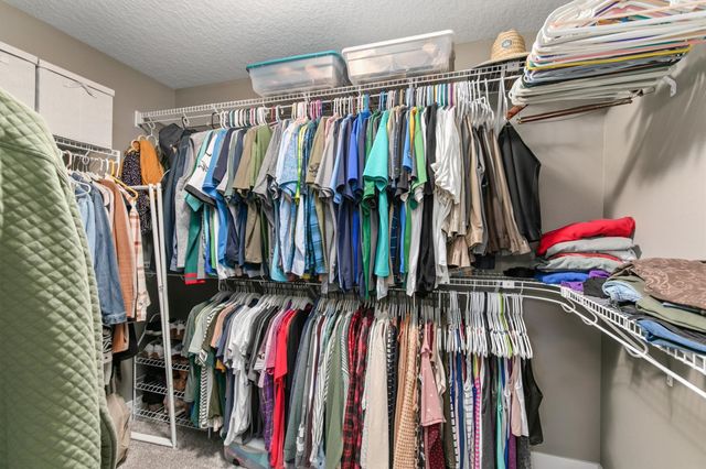 802 NW Seasons Drive, Ankeny, IA 50023