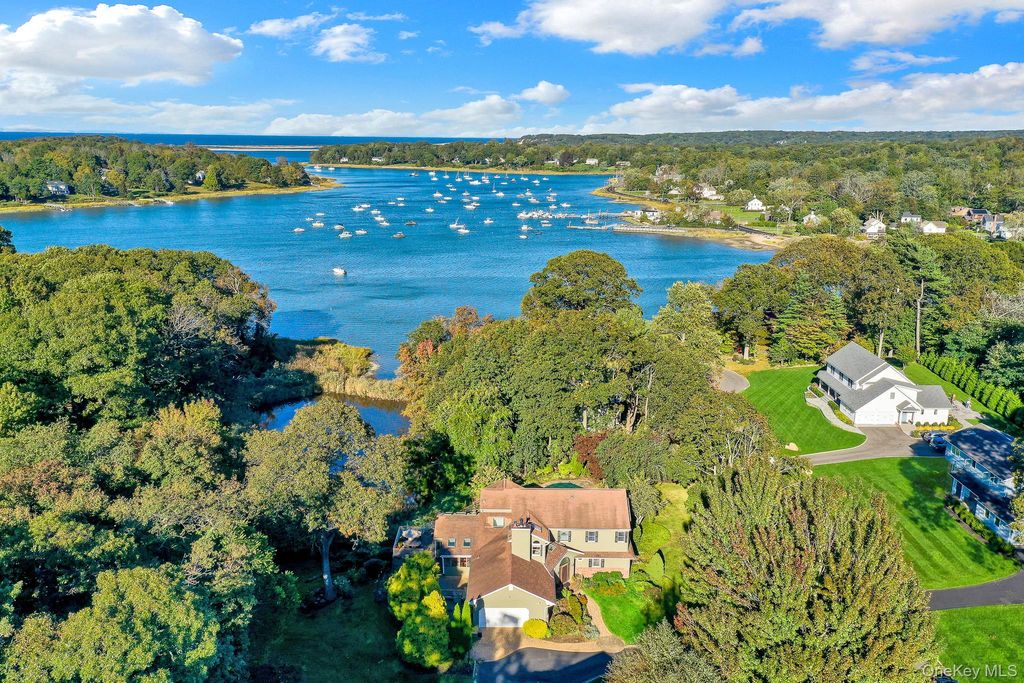 9 Shipyard Lane, Setauket, NY 11733 — photo 3