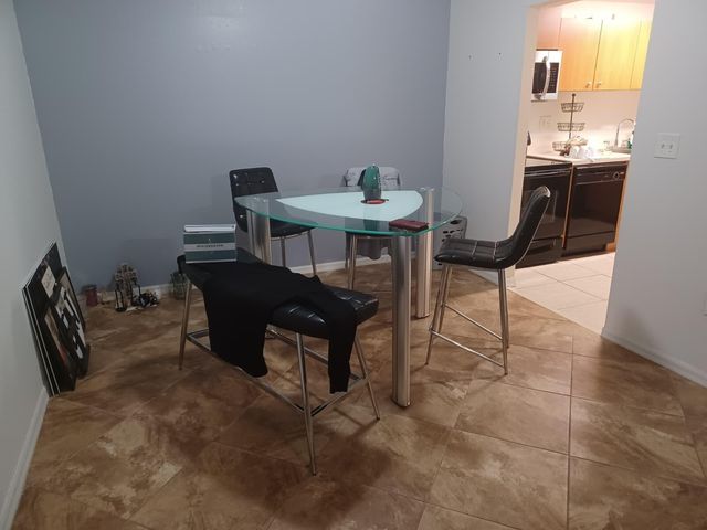 407 Executive Center Drive 203, West Palm Beach, FL 33401