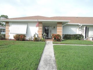 1230 S Lakes End Drive A, Fort Pierce, FL 34982