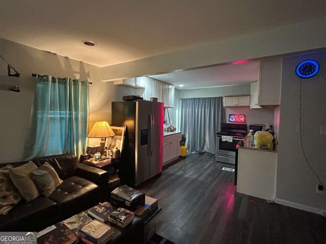 1296 NW NORTHWEST Drive NW, Atlanta, GA 30318