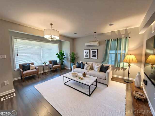 1296 NW NORTHWEST Drive NW, Atlanta, GA 30318