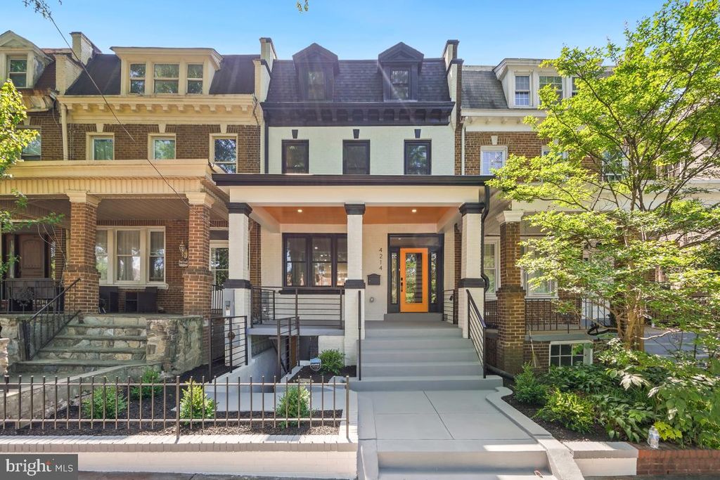 4214 14TH ST NW, Washington, DC 20011
