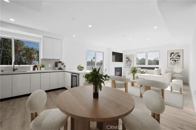 4214 Fulton Avenue 203, Studio City, CA 91604