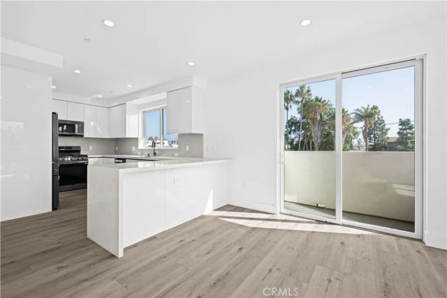 4214 Fulton Avenue 203, Studio City, CA 91604