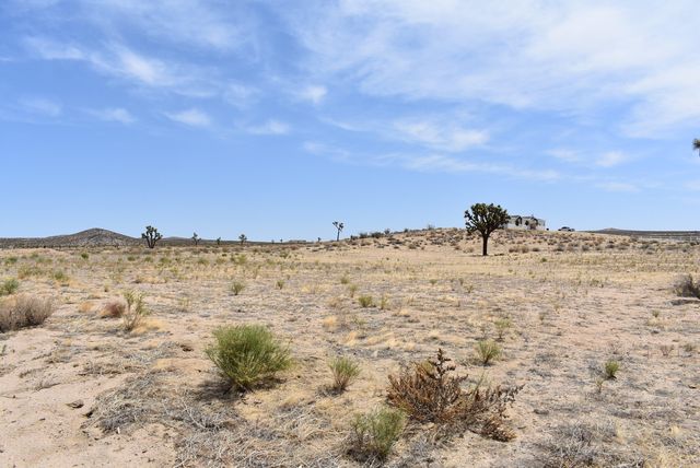 155th St E And Vic Ave F8, Lancaster, CA 93535